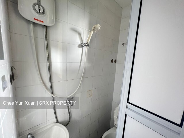 Atrium Residences (D14), Apartment #570632441